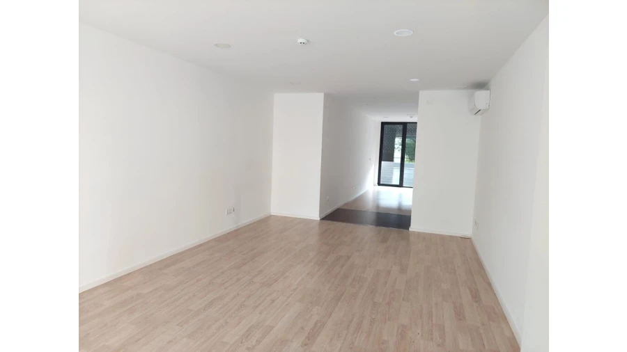 Loja para Venda em Ferreiros, Prozelo e Besteiros Foto 12