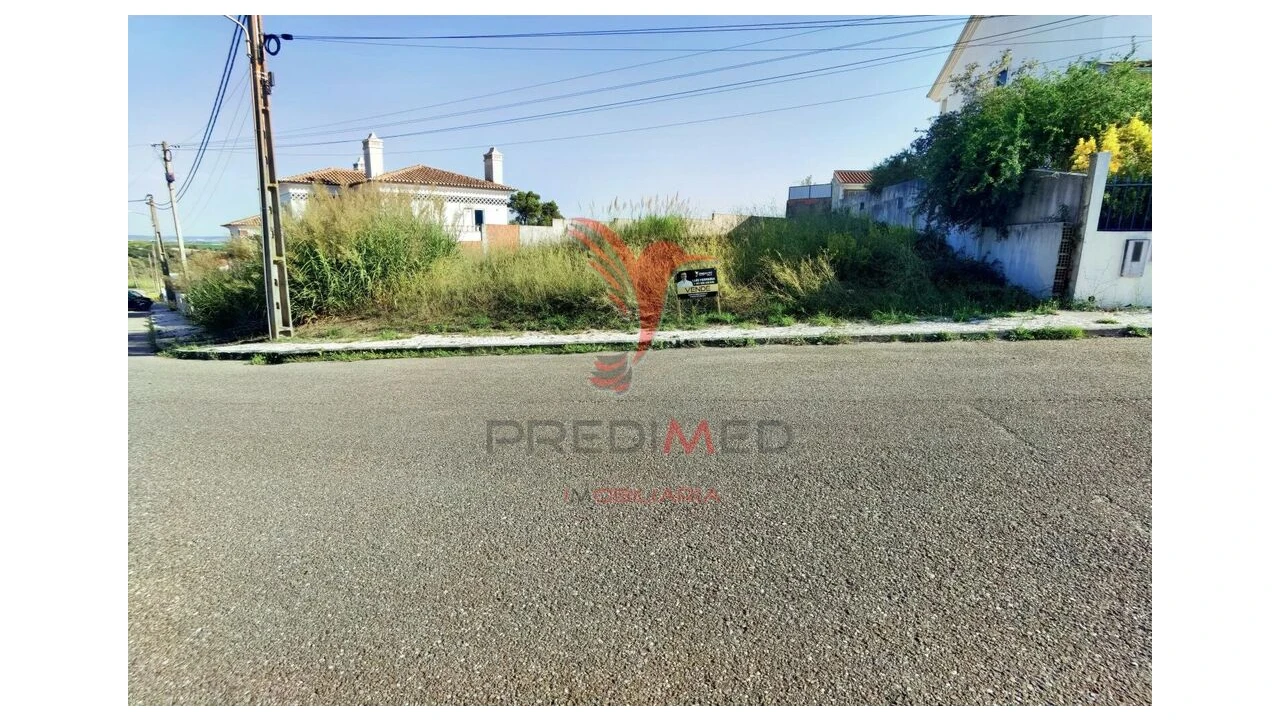 Terreno para Venda em Achete, Azoia de Baixo e Póvoa de Santarém Foto 1
