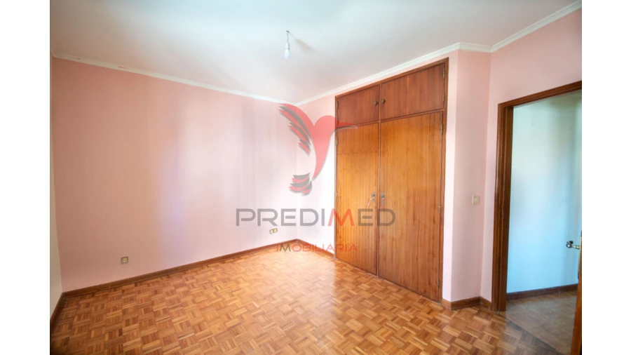 Apartamento T3 para Venda em Gouveia (São Pedro e São Julião) Foto 8