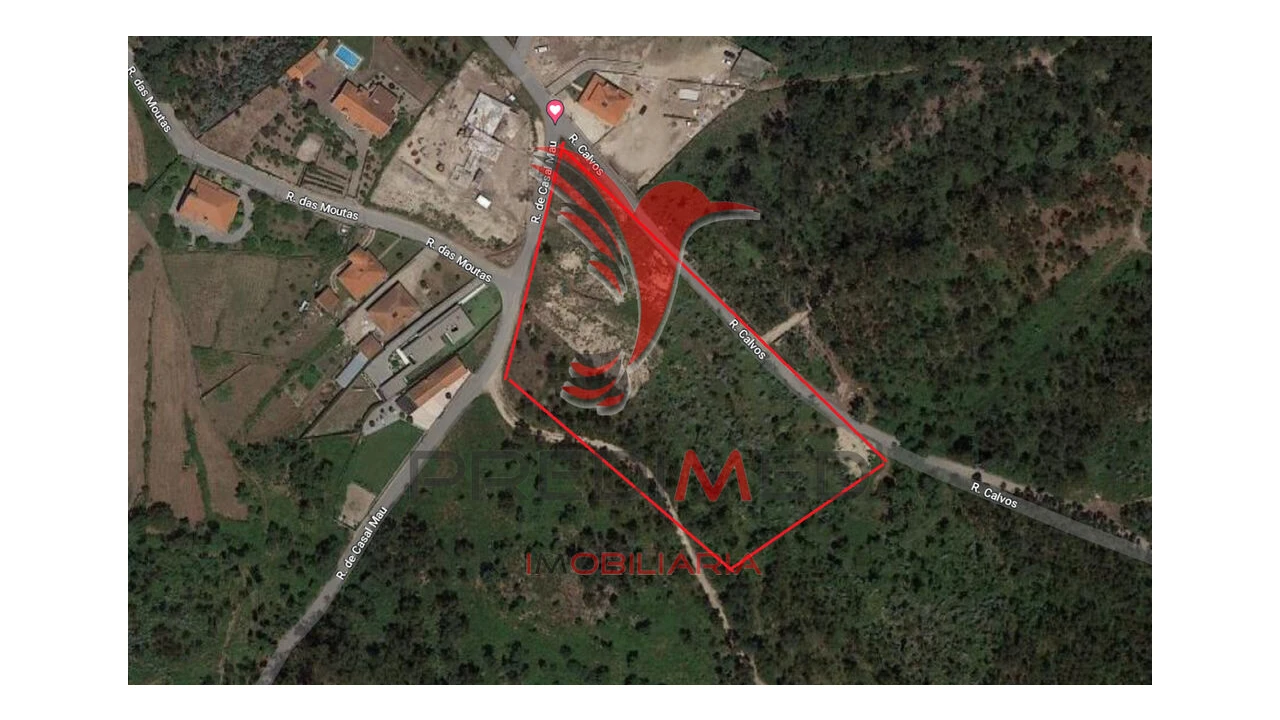 Terreno para Venda em Paço de Sousa Foto 1