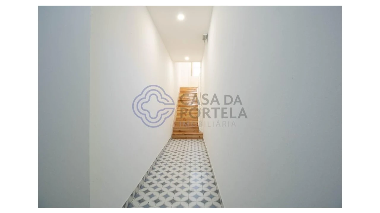 Prédio para Venda em Cedofeita, Santo Ildefonso, Sé, Miragaia, São Nicolau e Vitória Foto 18