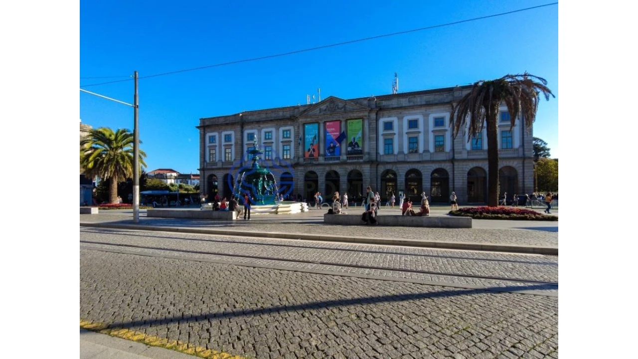 Prédio para Venda em Cedofeita, Santo Ildefonso, Sé, Miragaia, São Nicolau e Vitória Foto 32