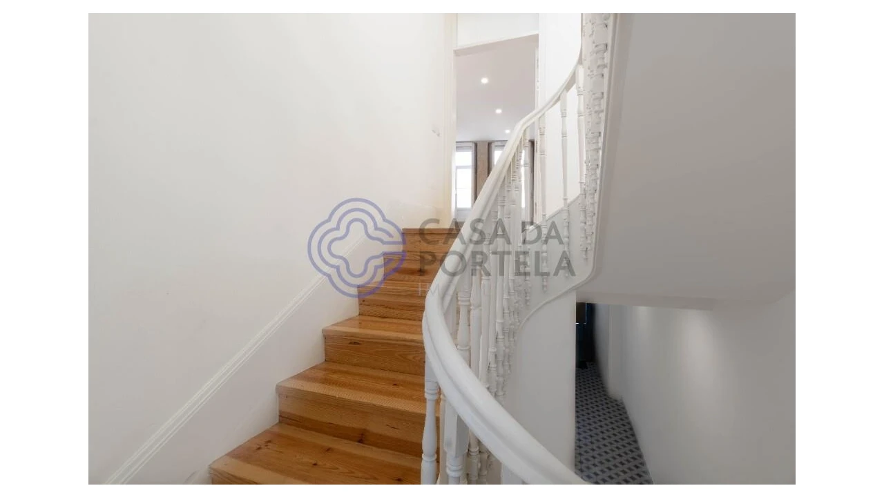 Prédio para Venda em Cedofeita, Santo Ildefonso, Sé, Miragaia, São Nicolau e Vitória Foto 20