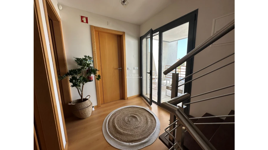 Moradia T5 para Venda em Quarteira Foto 24