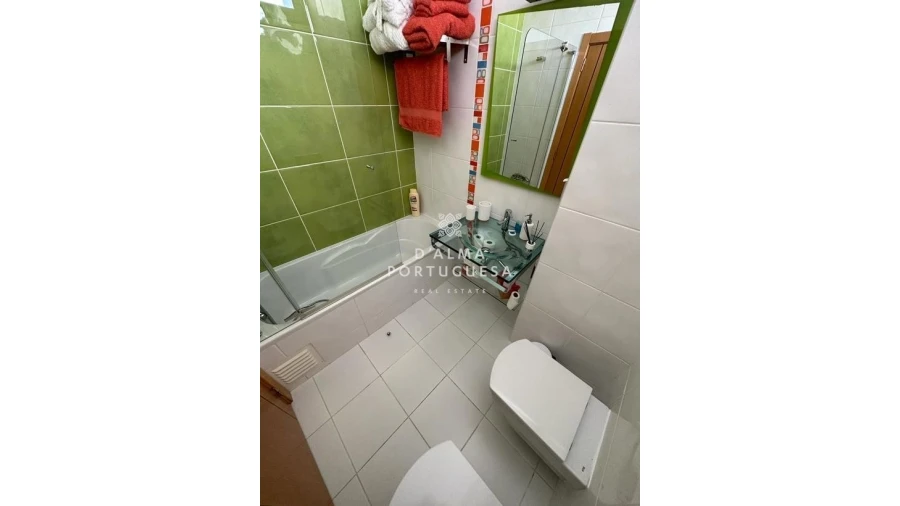 Moradia T5 para Venda em Quarteira Foto 35