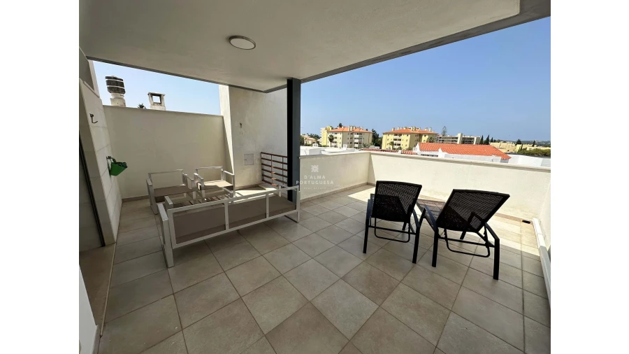 Moradia T5 para Venda em Quarteira Foto 32