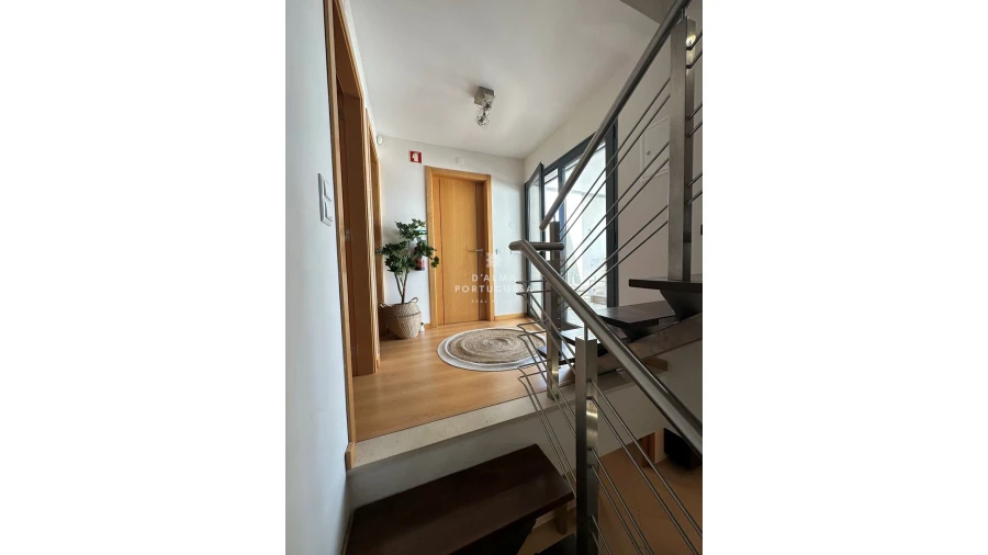 Moradia T5 para Venda em Quarteira Foto 19