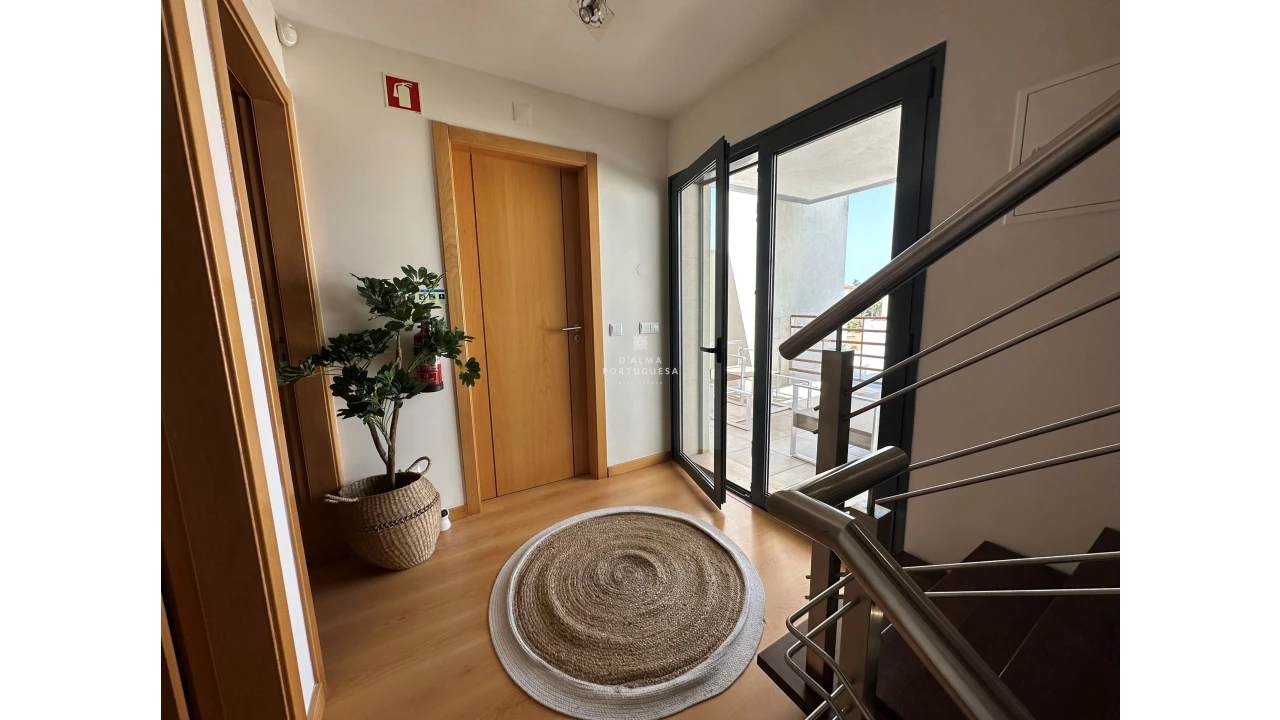 Moradia T5 para Venda em Quarteira Foto 24