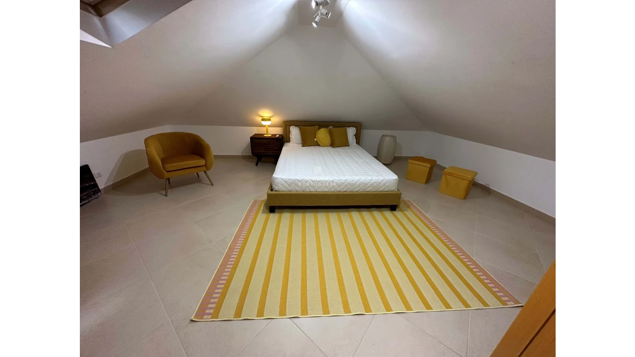 Moradia T5 para Venda em Quarteira Foto 30