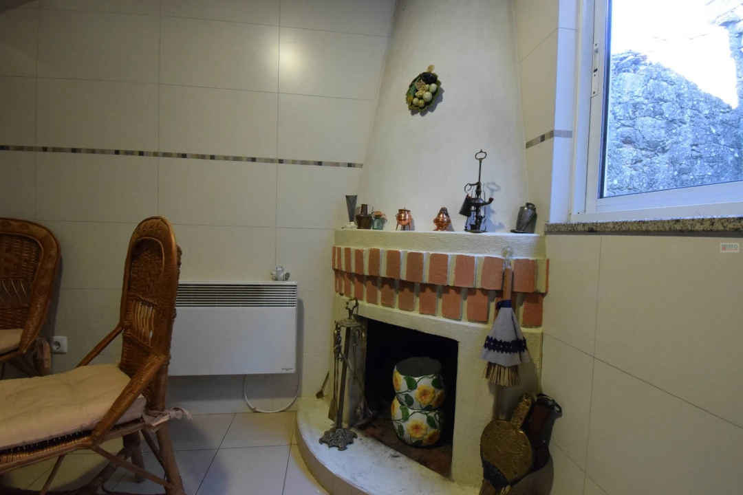 Moradia T2 para Venda em Caria Foto 18