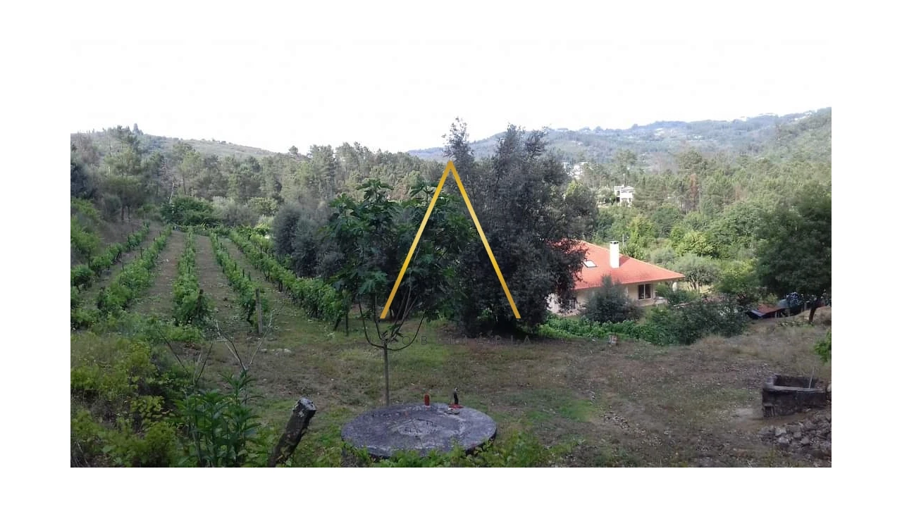 Moradia T5 para Venda em Silgueiros Foto 27