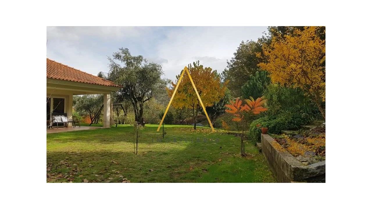 Moradia T5 para Venda em Silgueiros Foto 16