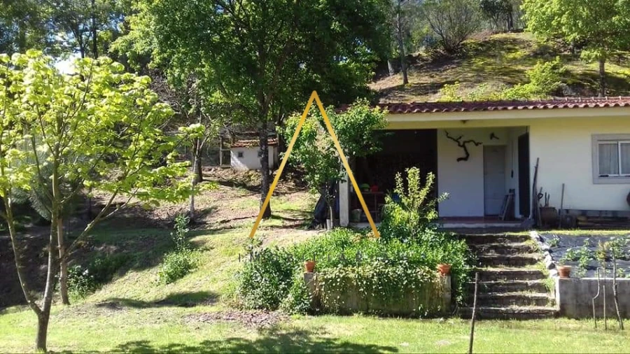 Moradia T5 para Venda em Silgueiros Foto 18