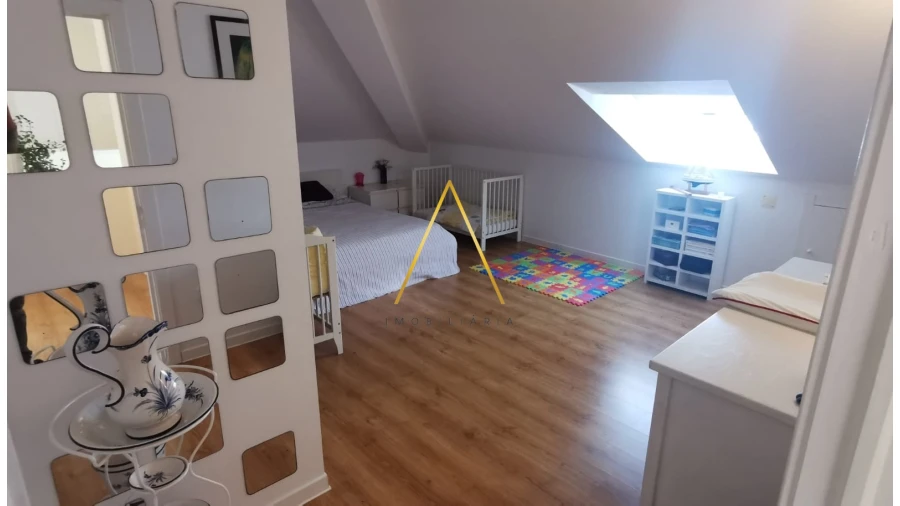 Moradia T5 para Venda em Silgueiros Foto 12