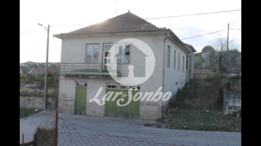 Quinta T3 para Venda em Lagoa