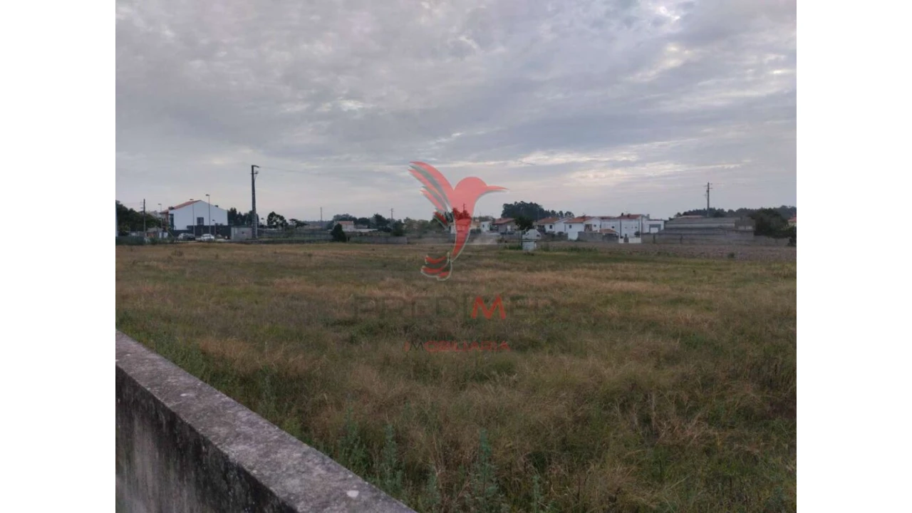 Terreno para Venda em Póvoa de Varzim, Beiriz e Argivai Foto 2