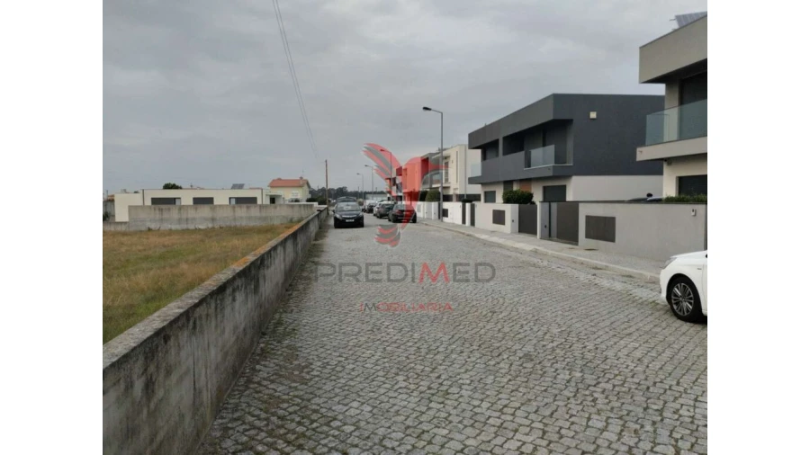 Terreno para Venda em Póvoa de Varzim, Beiriz e Argivai Foto 6