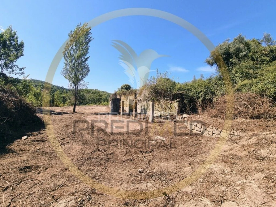 Moradia T4 para Venda em Monsul Foto 12