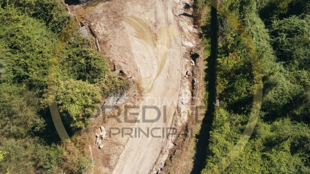 Moradia T4 para Venda em Monsul Foto 16