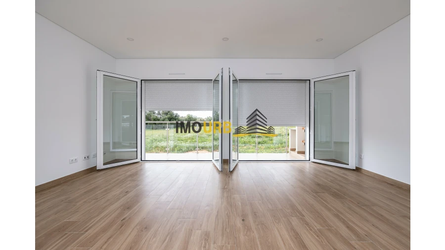 Moradia T3 para Venda em Altura Foto 15