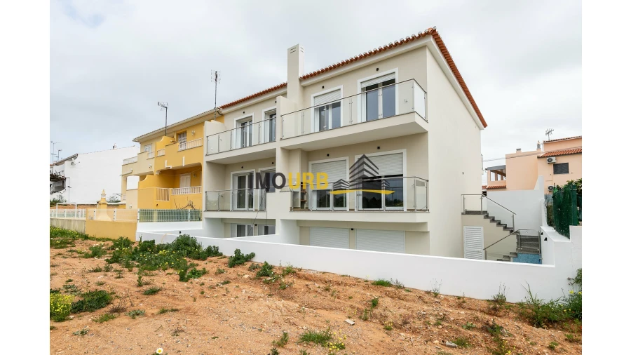Moradia T3 para Venda em Altura Foto 9