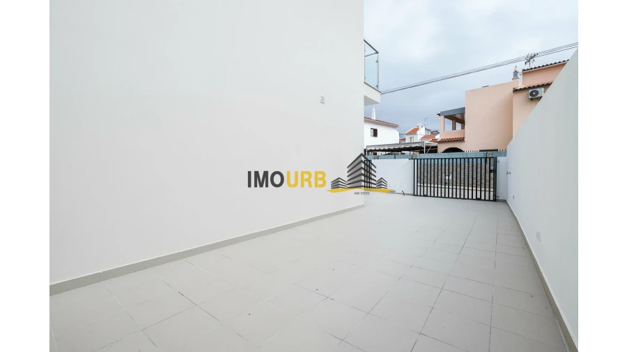 Moradia T3 para Venda em Altura Foto 10