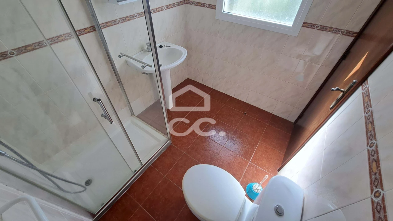 Moradia T6 para Venda em Rabo de Peixe Foto 41