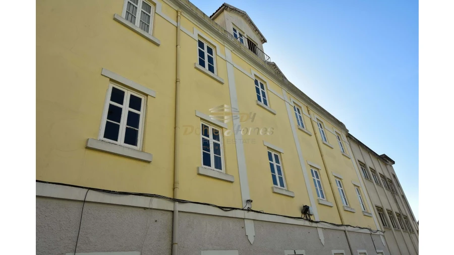 Apartamento T2 para Venda em Estrela Foto 19