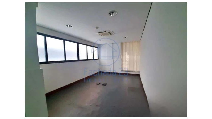 Escritório para Venda em Santa Marinha Foto 10