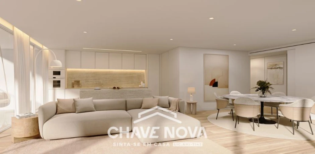 Apartamento T4 para Venda em Quarteira Foto 14