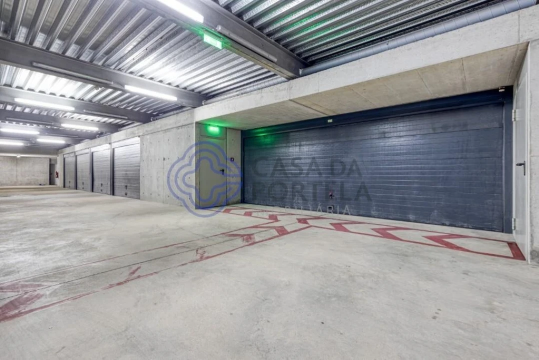 Apartamento T5 para Venda em Canidelo Foto 17