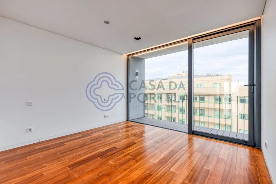 Apartamento T5 para Venda em Canidelo Foto 33