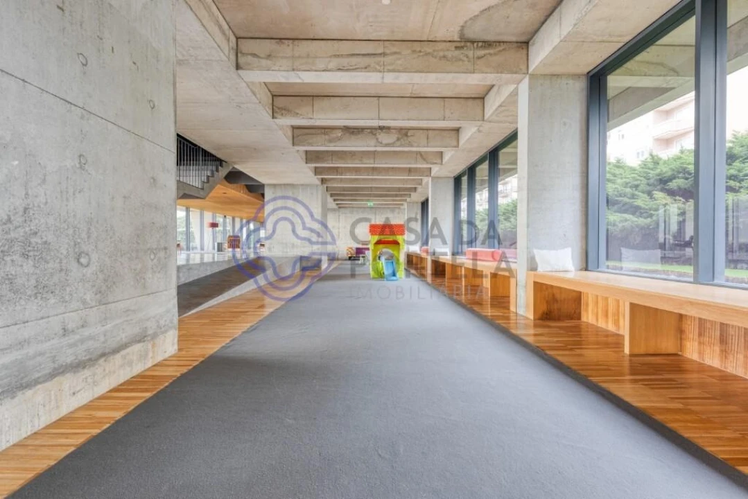 Apartamento T5 para Venda em Canidelo Foto 8