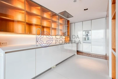 Apartamento T5 para Venda em Canidelo