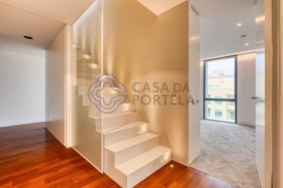 Apartamento T5 para Venda em Canidelo