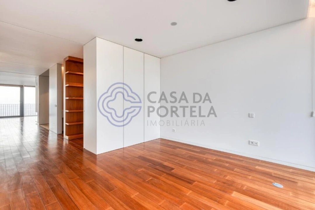 Apartamento T5 para Venda em Canidelo Foto 32