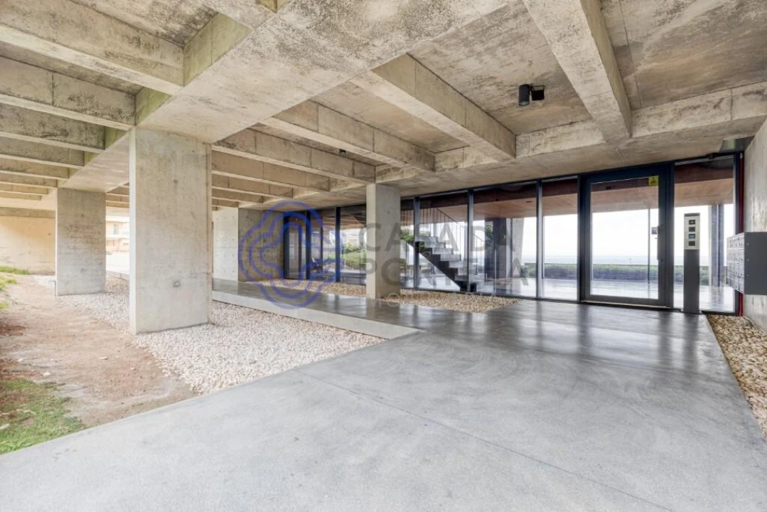 Apartamento T5 para Venda em Canidelo Foto 2