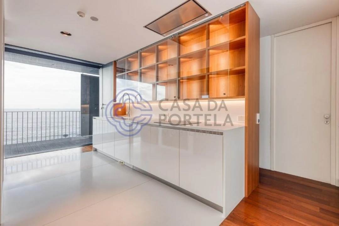 Apartamento T5 para Venda em Canidelo Foto 24