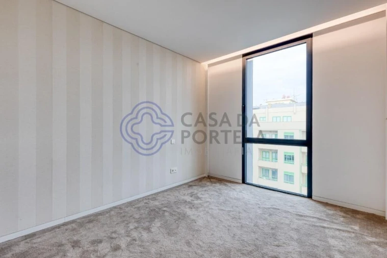 Apartamento T5 para Venda em Canidelo Foto 35