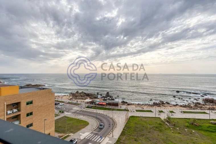 Apartamento T5 para Venda em Canidelo Foto 27