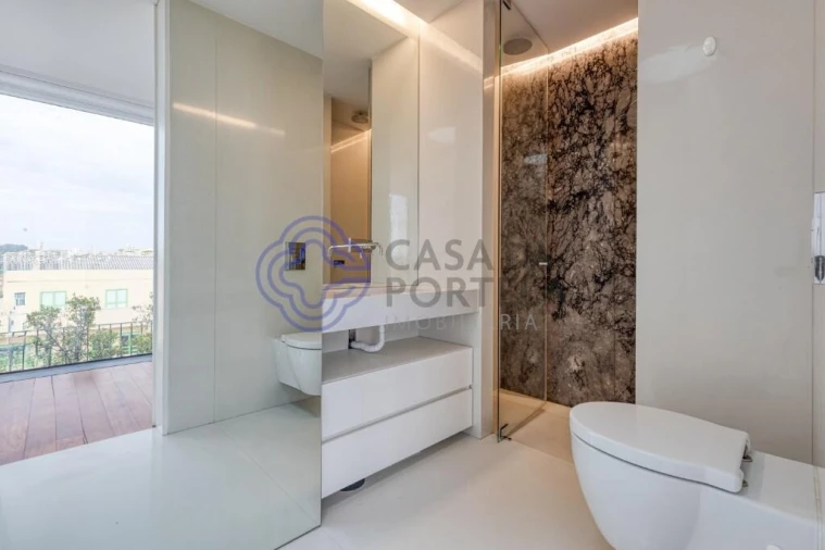 Apartamento T5 para Venda em Canidelo Foto 51