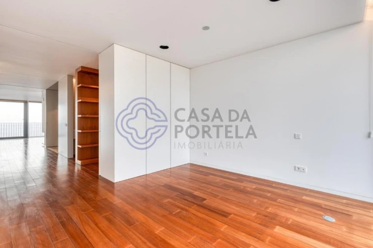 Apartamento T5 para Venda em Canidelo Foto 32