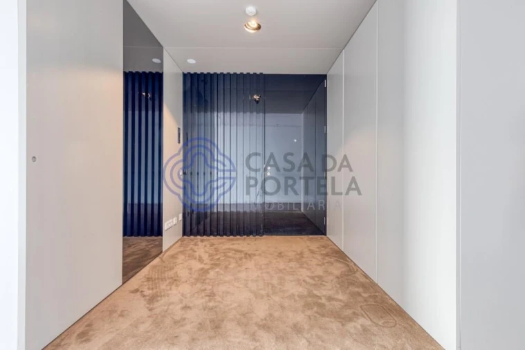 Apartamento T5 para Venda em Canidelo Foto 19