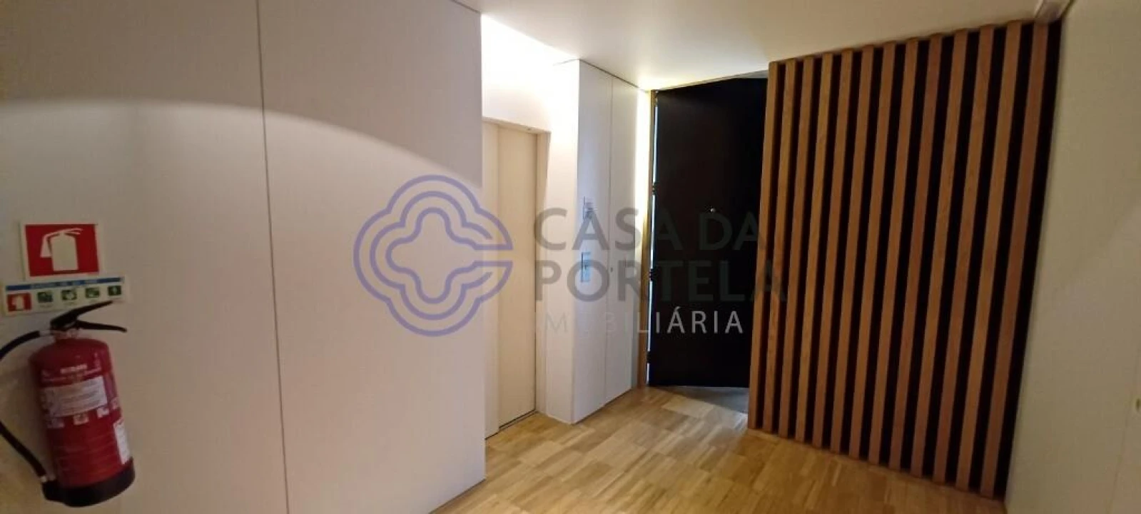 Apartamento T5 para Venda em Canidelo Foto 18