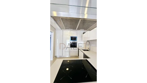 Moradia T4 para Venda em Fernao Ferro
