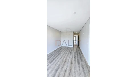 Moradia T4 para Venda em Fernao Ferro