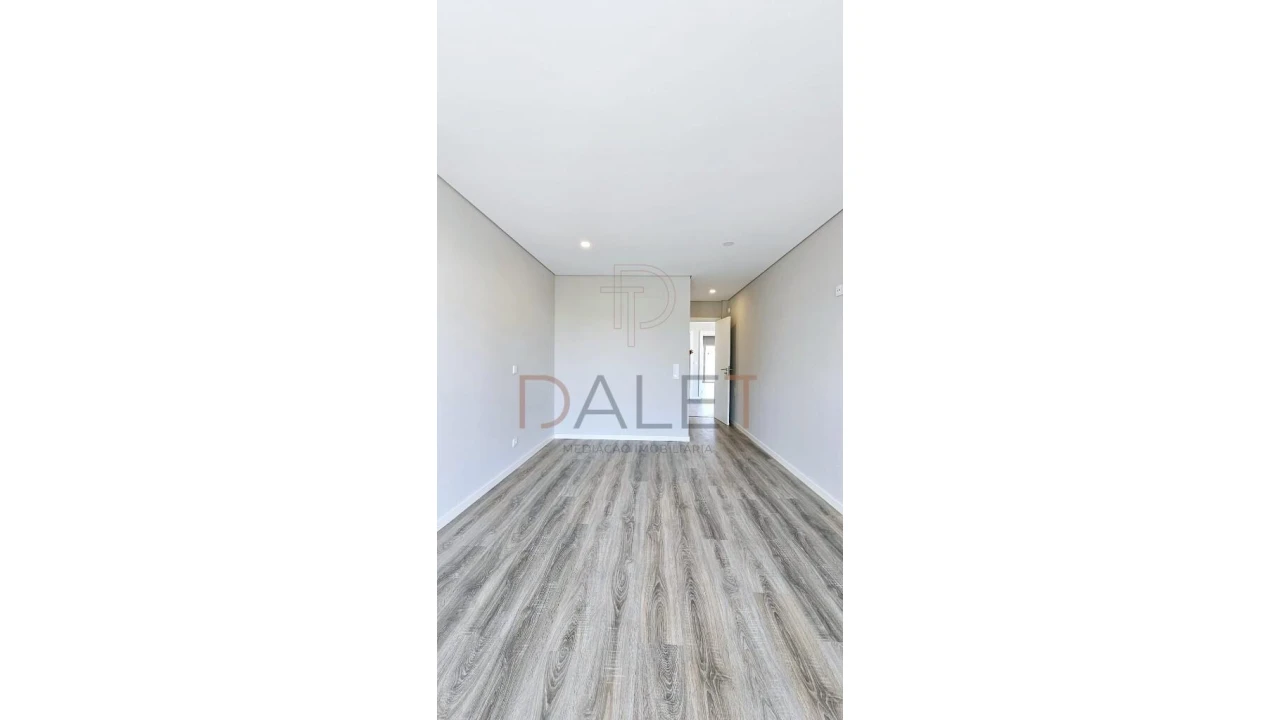 Moradia T4 para Venda em Fernao Ferro Foto 42