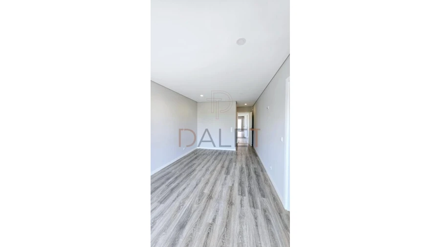 Moradia T4 para Venda em Fernao Ferro Foto 45