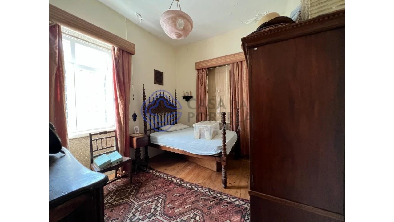 Moradia T5 para Venda em São Felix da Marinha Foto 8