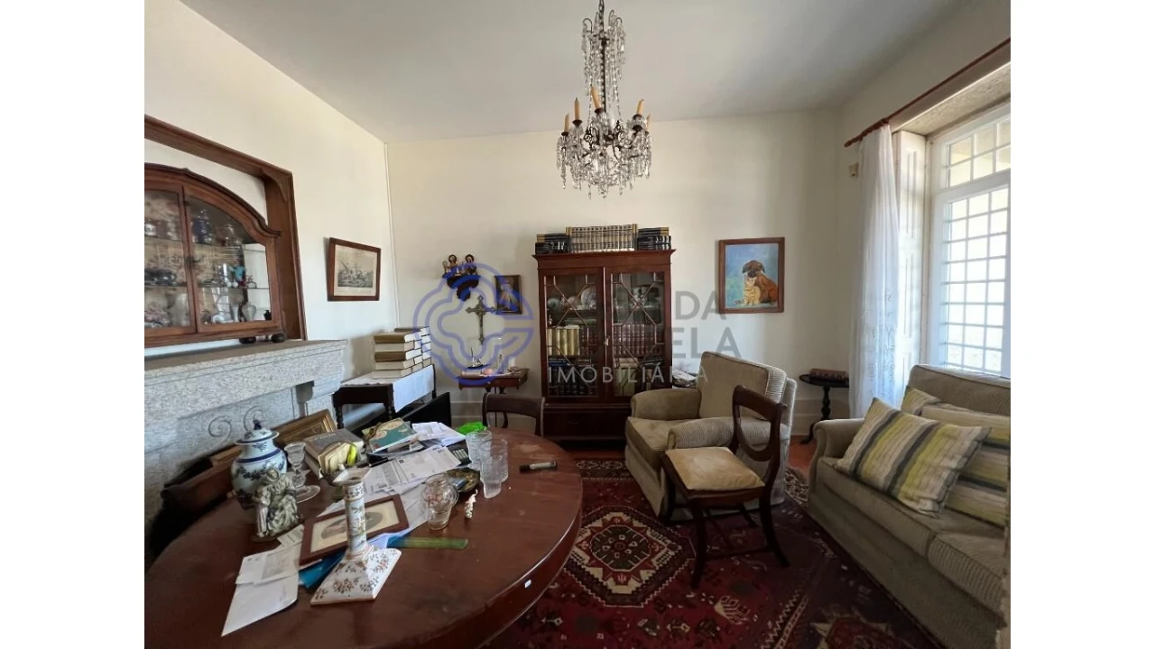 Moradia T5 para Venda em São Felix da Marinha Foto 17